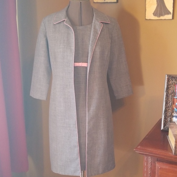 Byer Too! Dresses & Skirts - Byer Too dress with jacket